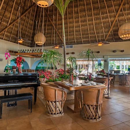 Puerto Aventuras Hotel & Beach Club Exterior photo